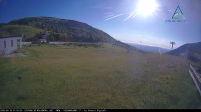 immagine della webcam nei dintorni di Arquata del Tronto: webcam Pintura di Bolognola