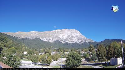 immagine della webcam nei dintorni di Castelluccio Norcia: webcam Arquata del Tronto
