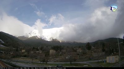 immagine della webcam nei dintorni di Sarnano: webcam Arquata del Tronto