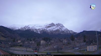 immagine della webcam nei dintorni di Montereale: webcam Arquata del Tronto
