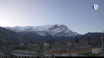 immagine della webcam nei dintorni di Acquasanta Terme: webcam Arquata del Tronto