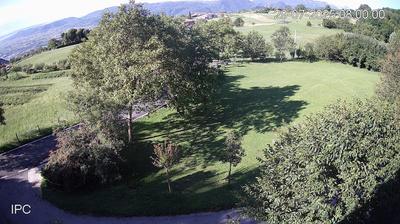immagine della webcam nei dintorni di Tonezza del Cimone: webcam Velo d'Astico