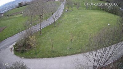 immagine della webcam nei dintorni di Rifugio Campogrosso: webcam Velo d'Astico