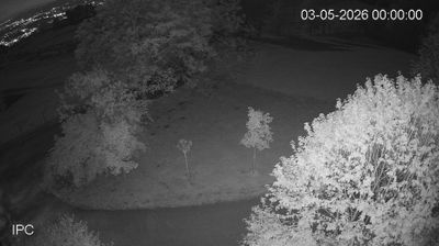 immagine della webcam nei dintorni di Valli del Pasubio: webcam Velo d'Astico