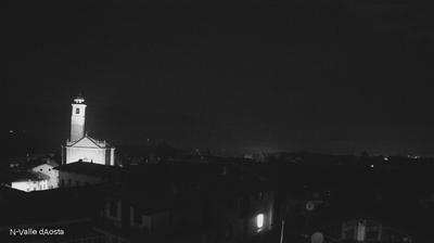 immagine della webcam nei dintorni di Castagneto Po: webcam Vialfrè