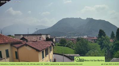 immagine della webcam nei dintorni di Piani d'Erna: webcam Valmadrera