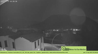immagine della webcam nei dintorni di Cesana Brianza: webcam Valmadrera