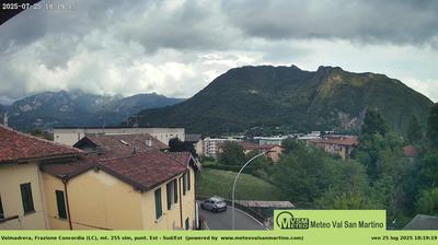 immagine della webcam nei dintorni di Piani d'Erna: webcam Valmadrera