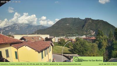 immagine della webcam nei dintorni di Monte Marenzo: webcam Valmadrera