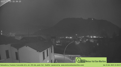 immagine della webcam nei dintorni di Suello: webcam Valmadrera