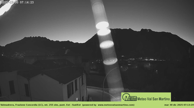 immagine della webcam nei dintorni di Mandello del Lario: webcam Valmadrera