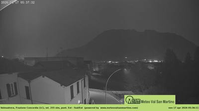 immagine della webcam nei dintorni di Piani Resinelli: webcam Valmadrera