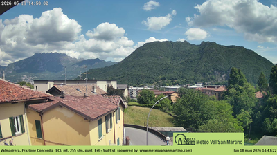 immagine della webcam nei dintorni di Albese con Cassano: webcam Valmadrera