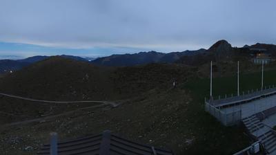 immagine della webcam nei dintorni di Montanera: webcam Colle del Prel