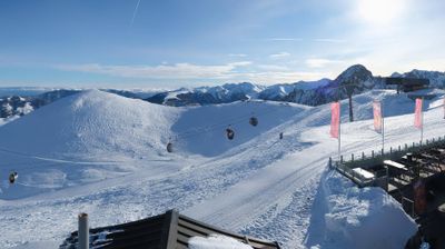 immagine della webcam nei dintorni di Monte Malanotte: webcam Colle del Prel