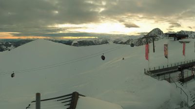 immagine della webcam nei dintorni di Artesina: webcam Colle del Prel