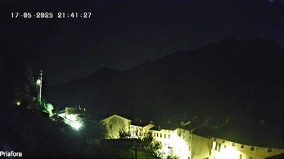 immagine della webcam nei dintorni di Lavarone: webcam Arsiero