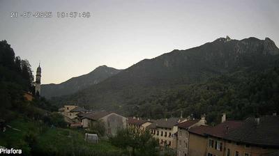immagine della webcam nei dintorni di Tresche' Conca: webcam Arsiero