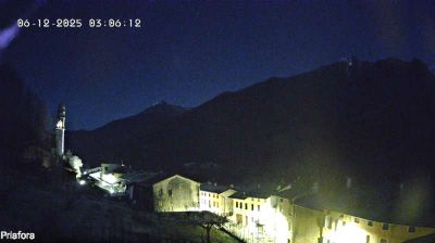 immagine della webcam nei dintorni di Laghi: webcam Arsiero