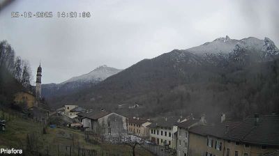 immagine della webcam nei dintorni di Lavarone: webcam Arsiero