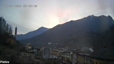 immagine della webcam nei dintorni di Tonezza del Cimone: webcam Arsiero