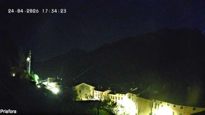 immagine della webcam nei dintorni di Valli del Pasubio: webcam Arsiero