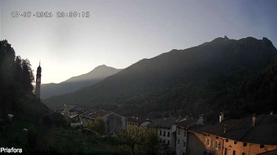 immagine della webcam nei dintorni di Lavarone: webcam Arsiero