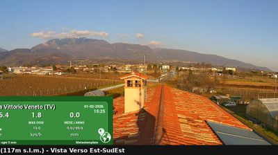 immagine della webcam nei dintorni di Revine Lago: webcam Vittorio Veneto
