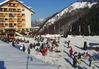 immagine della webcam nei dintorni di San Giacomo di Roburent: webcam Artesina