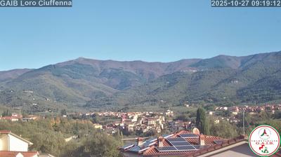 immagine della webcam nei dintorni di Incisa in Val d'Arno: webcam Loro Ciuffenna