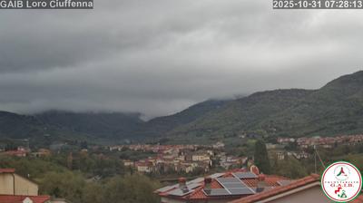 immagine della webcam nei dintorni di Montebonello: webcam Loro Ciuffenna