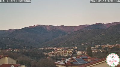 immagine della webcam nei dintorni di San Donato in Collina: webcam Loro Ciuffenna