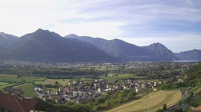 immagine della webcam nei dintorni di Bossico: webcam Costa Volpino