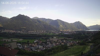 immagine della webcam nei dintorni di Gandino: webcam Costa Volpino