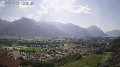 immagine della webcam nei dintorni di Polaveno: webcam Costa Volpino
