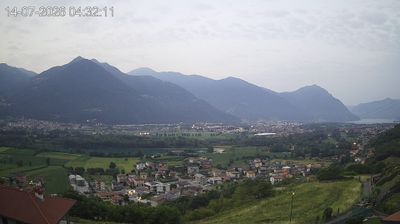 immagine della webcam nei dintorni di Artogne: webcam Costa Volpino