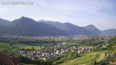 immagine della webcam nei dintorni di Montecampione: webcam Costa Volpino