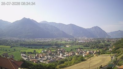 immagine della webcam nei dintorni di Castione della Presolana: webcam Costa Volpino