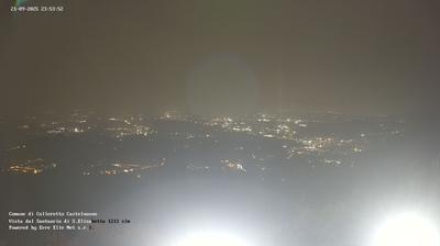 immagine della webcam nei dintorni di Castelnuovo Nigra: webcam Chiesanuova