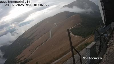 immagine della webcam nei dintorni di Gubbio: webcam Sigillo
