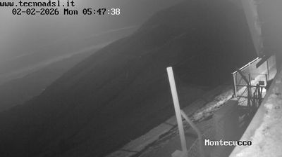 immagine della webcam nei dintorni di Monte Nerone: webcam Sigillo