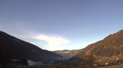 immagine della webcam nei dintorni di Selva dei Molini: webcam San Sigismondo