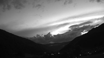 immagine della webcam nei dintorni di Valles: webcam San Sigismondo