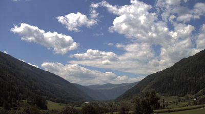 immagine della webcam nei dintorni di Cadipietra: webcam San Sigismondo