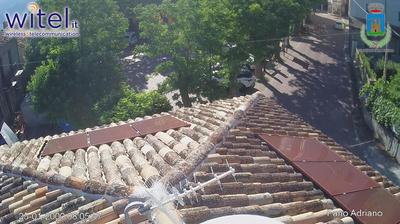 immagine della webcam nei dintorni di Ofena: webcam Fano Adriano