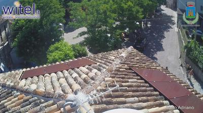 immagine della webcam nei dintorni di Castelluccio Norcia: webcam Fano Adriano