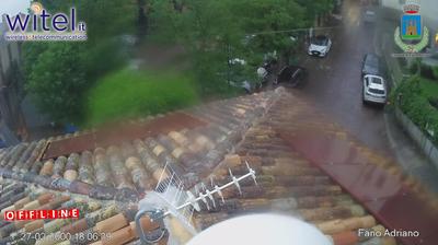immagine della webcam nei dintorni di Campotosto: webcam Fano Adriano