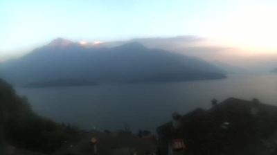immagine della webcam nei dintorni di Cusino: webcam Gravedona