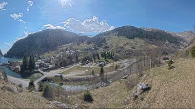 immagine della webcam nei dintorni di Menarola: webcam Madesimo