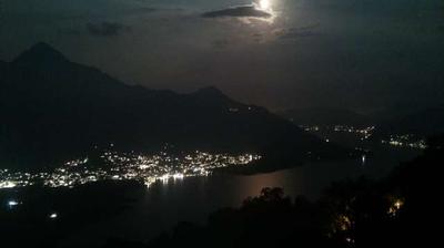 immagine della webcam nei dintorni di Dosso del Liro: webcam Montemezzo